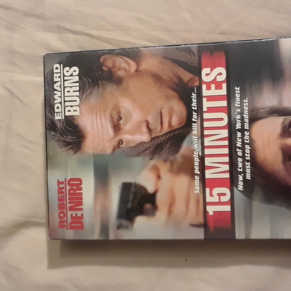 15 minutes Alliance Atlantis VHS video tape - Picture 6 of 7